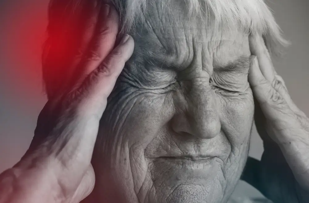 AVC: sintomas, fatores de risco e como prevenir